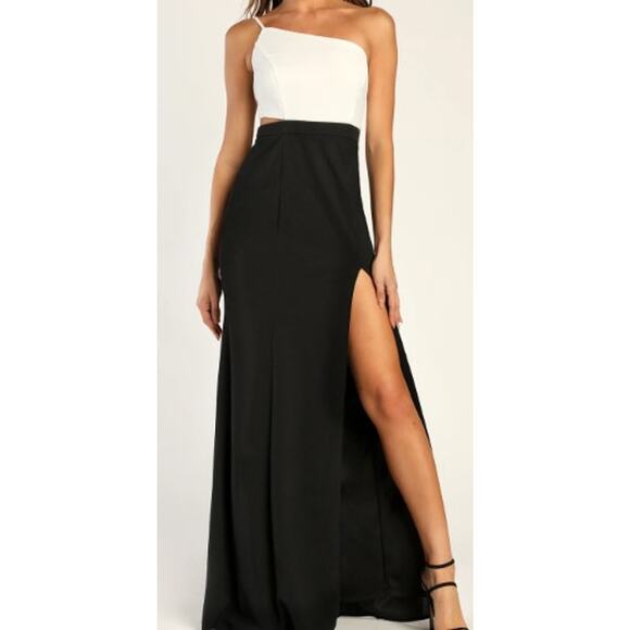 MANIJU Sz S Pure Chic Black White Colorblock Asymmetrical Maxi Dress NEW B141 - Picture 1 of 9